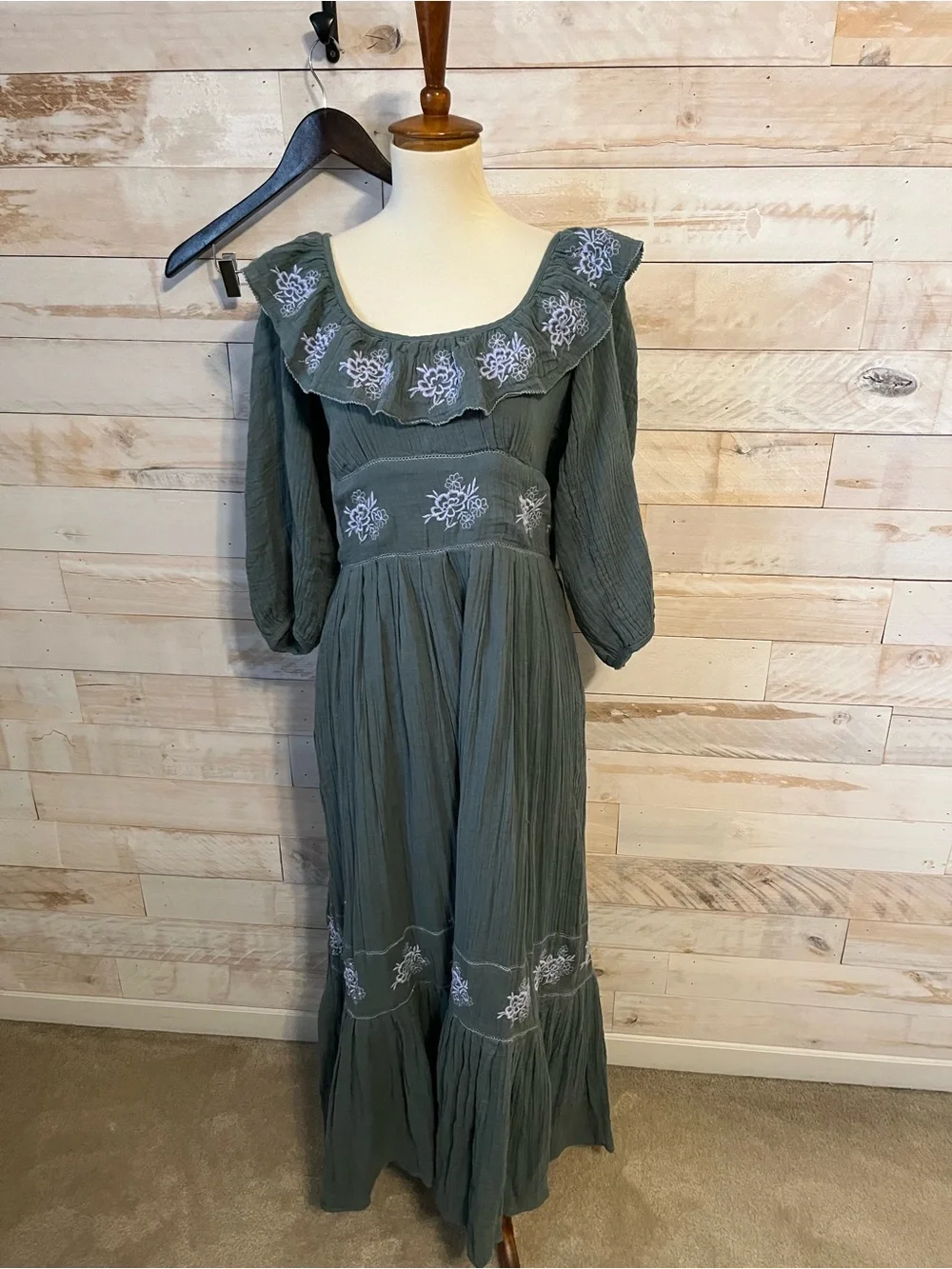 NWT Free people size M Lovers Lane maxi dress in dried pine